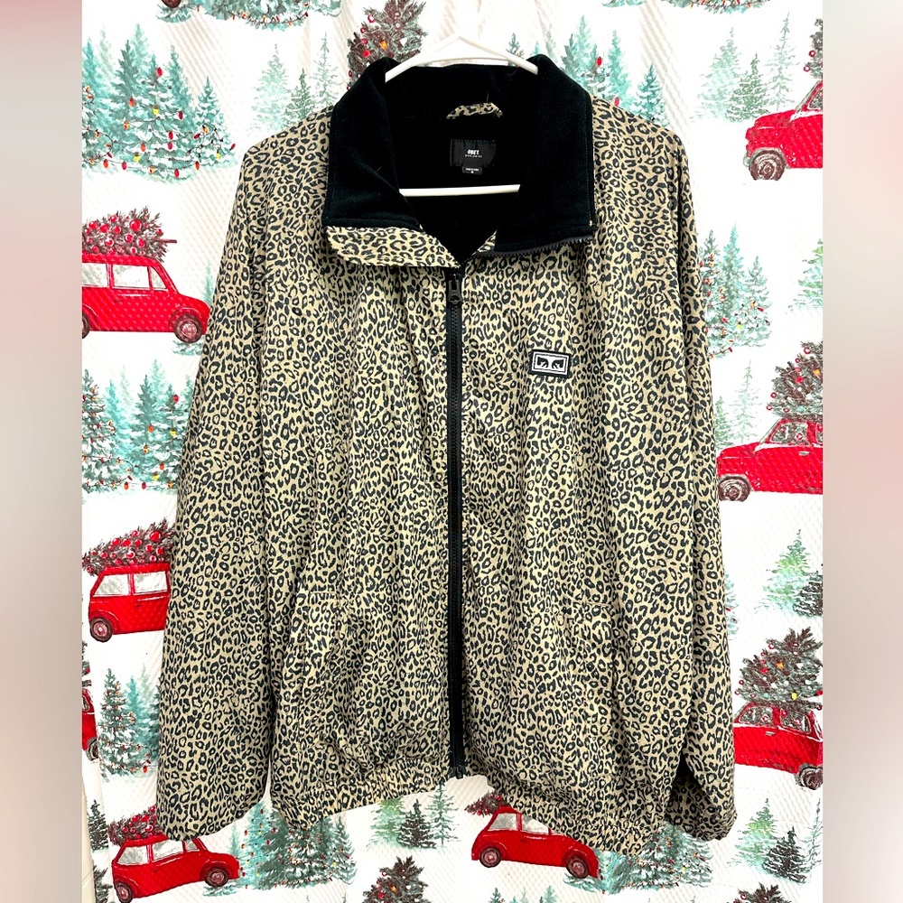 Men’s Obey zip front jacket animal print size medium